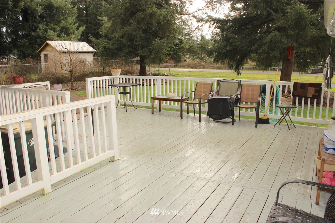 17236 Barely A Lane Southwest Rochester, WA 98579 - Photo 11 of 25