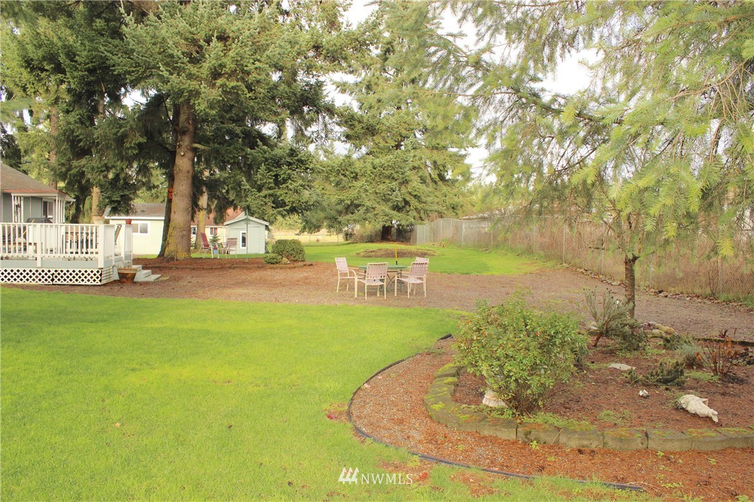 17236 Barely A Lane Southwest Rochester, WA 98579 - Photo 6 of 25
