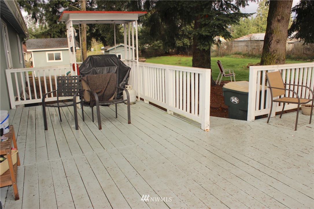 17236 Barely A Lane Southwest Rochester, WA 98579 - Photo 10 of 25