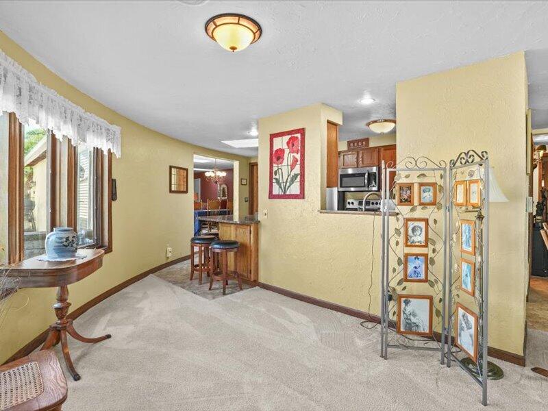 3013 37th Street Two Rivers, WI 54241 - Photo 24 of 44 22-DSC01719