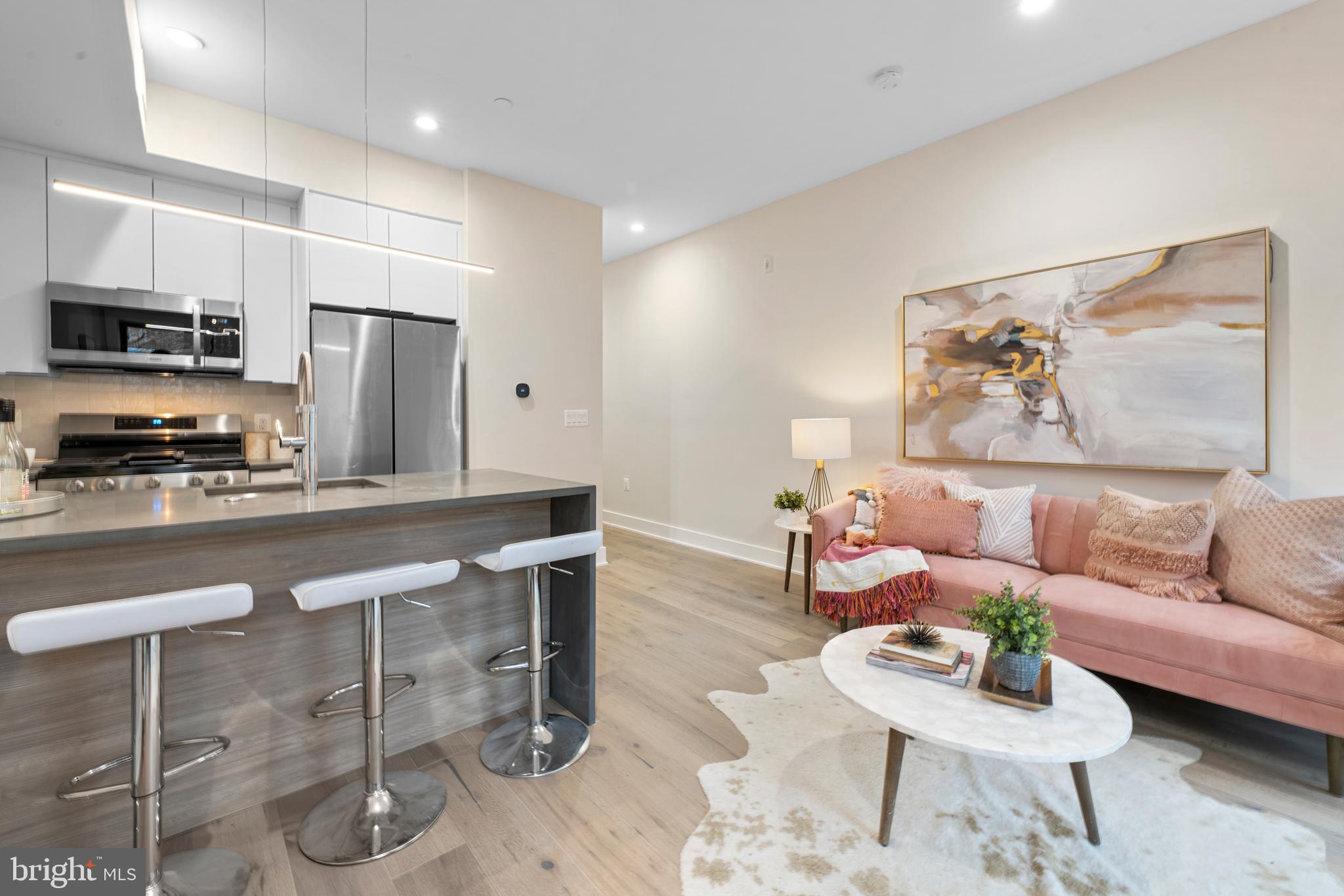 2238 Ontario Road Northwest, Unit 5 Washington, DC 20009 - Photo 4 of 11
