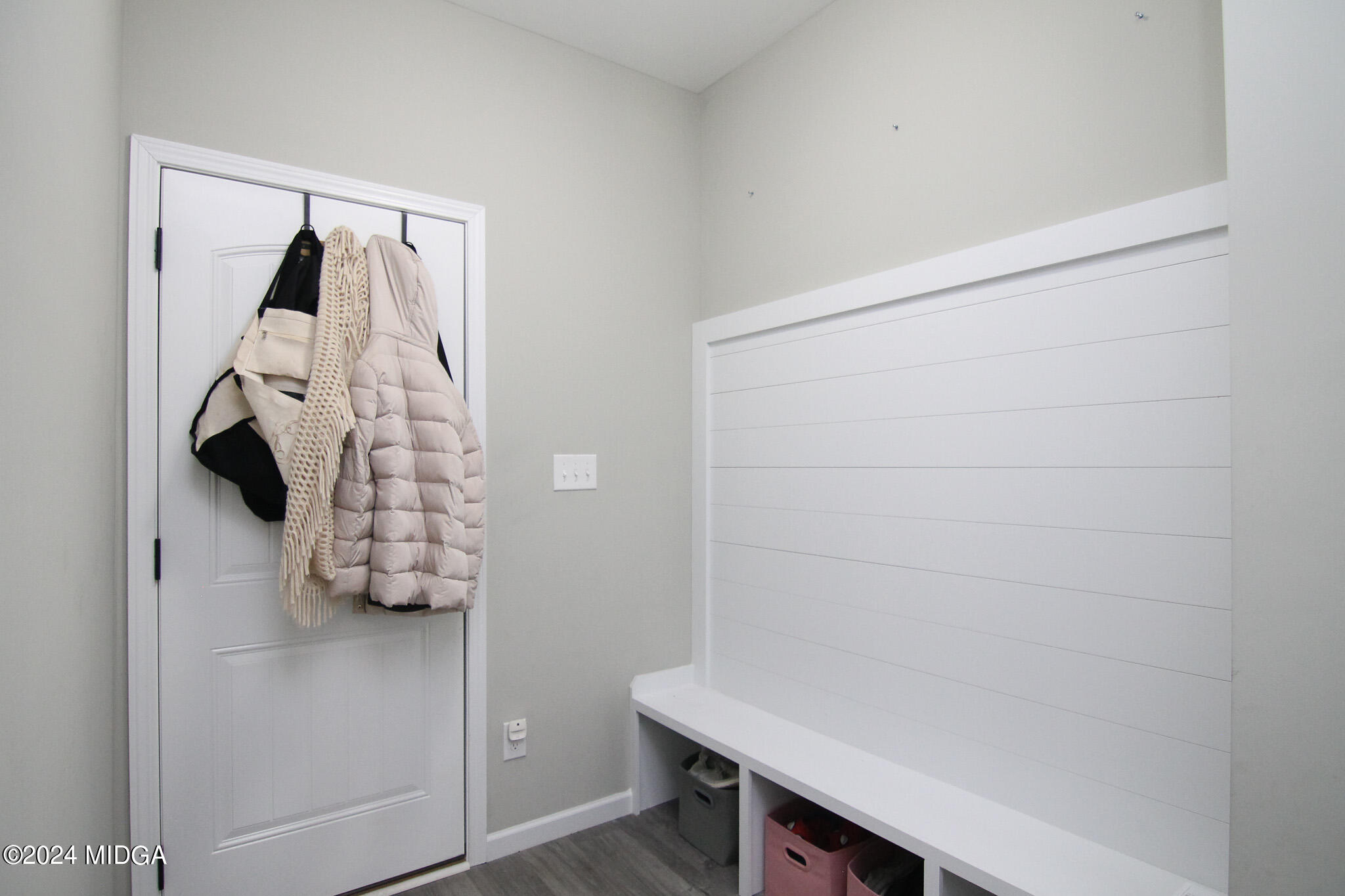 144 Summit Drive Byron, GA 31008 - Photo 23 of 27 a bathroom with a shower and a sink