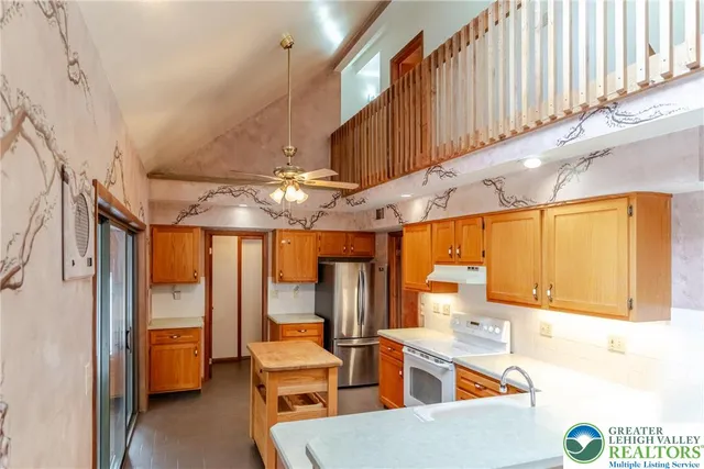 $394,900 | 3560 Moravian Court, Bethlehem, PA 18020