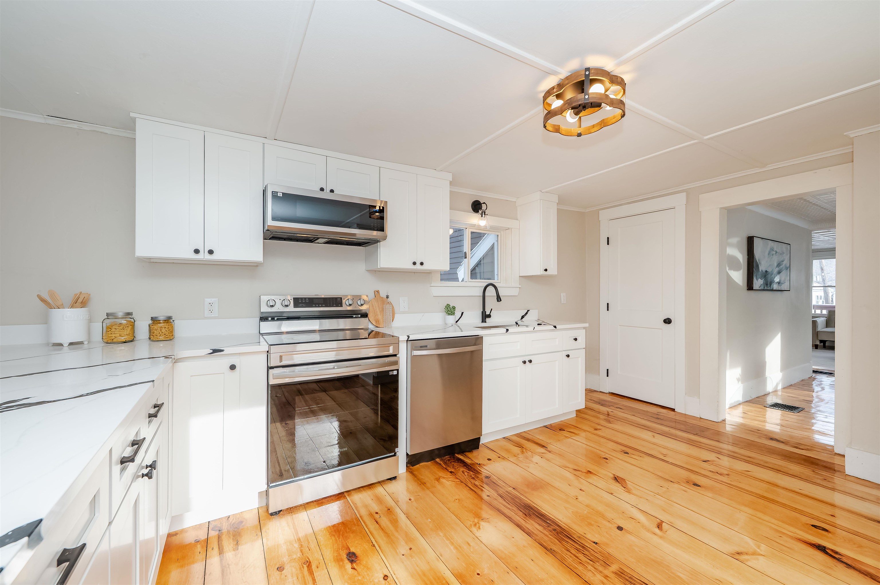 65 Main Street Milton, NH 03852 - Photo 12 of 49