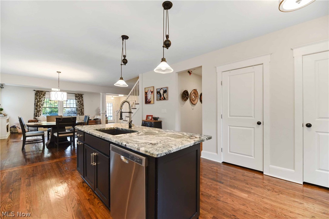 1283 Warren Road Lakewood, OH 44107 - Photo 16 of 35