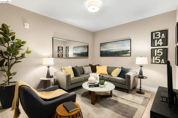 $867,000 | 28924 Parkridge Loop, Unit 103, Hayward, CA 94544