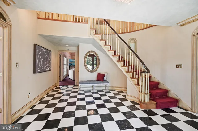 $1,775,000 | 12 Cove Road, Moorestown, NJ 08057