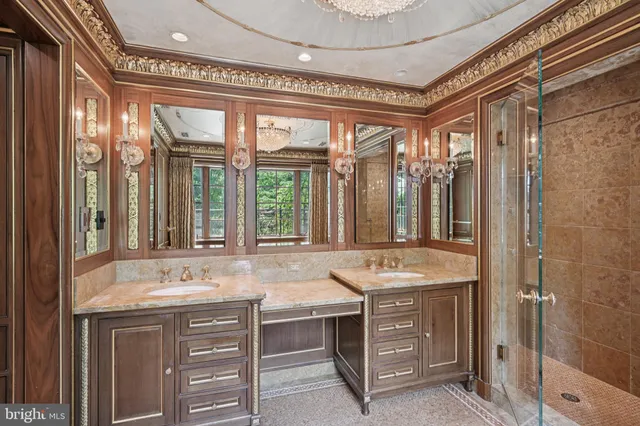 $1,775,000 | 12 Cove Road, Moorestown, NJ 08057