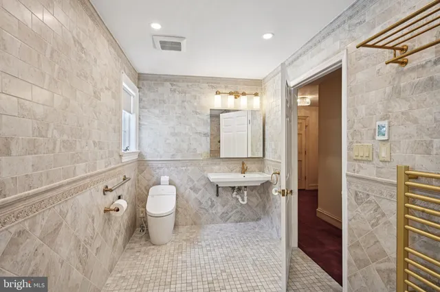 $1,775,000 | 12 Cove Road, Moorestown, NJ 08057