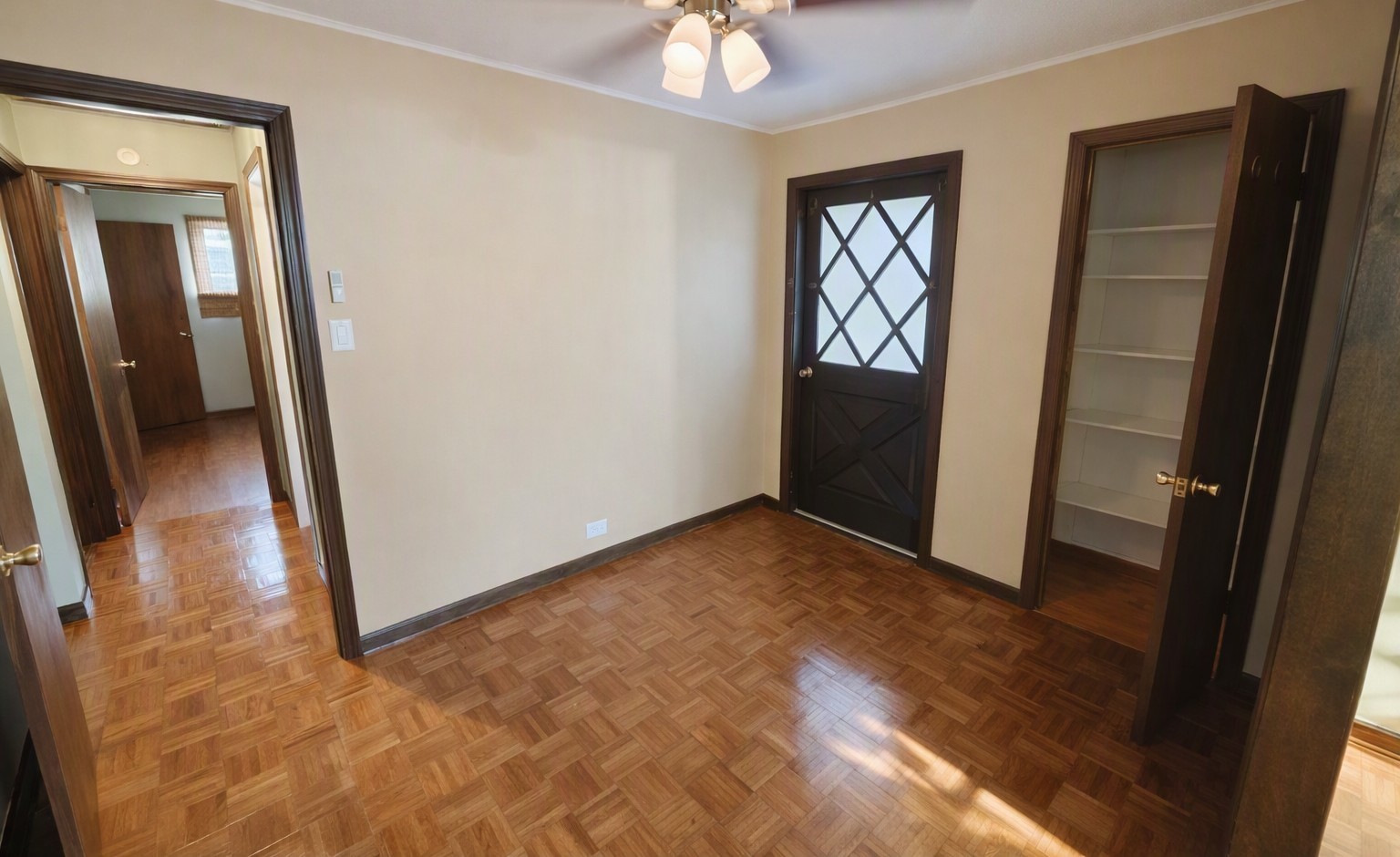 15045 Springfield Avenue Midlothian, IL 60445 - Photo 13 of 19 Gallery Image 13