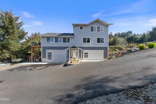 $810,000 | 7300 Valley View Drive, Pacific City, OR 97135