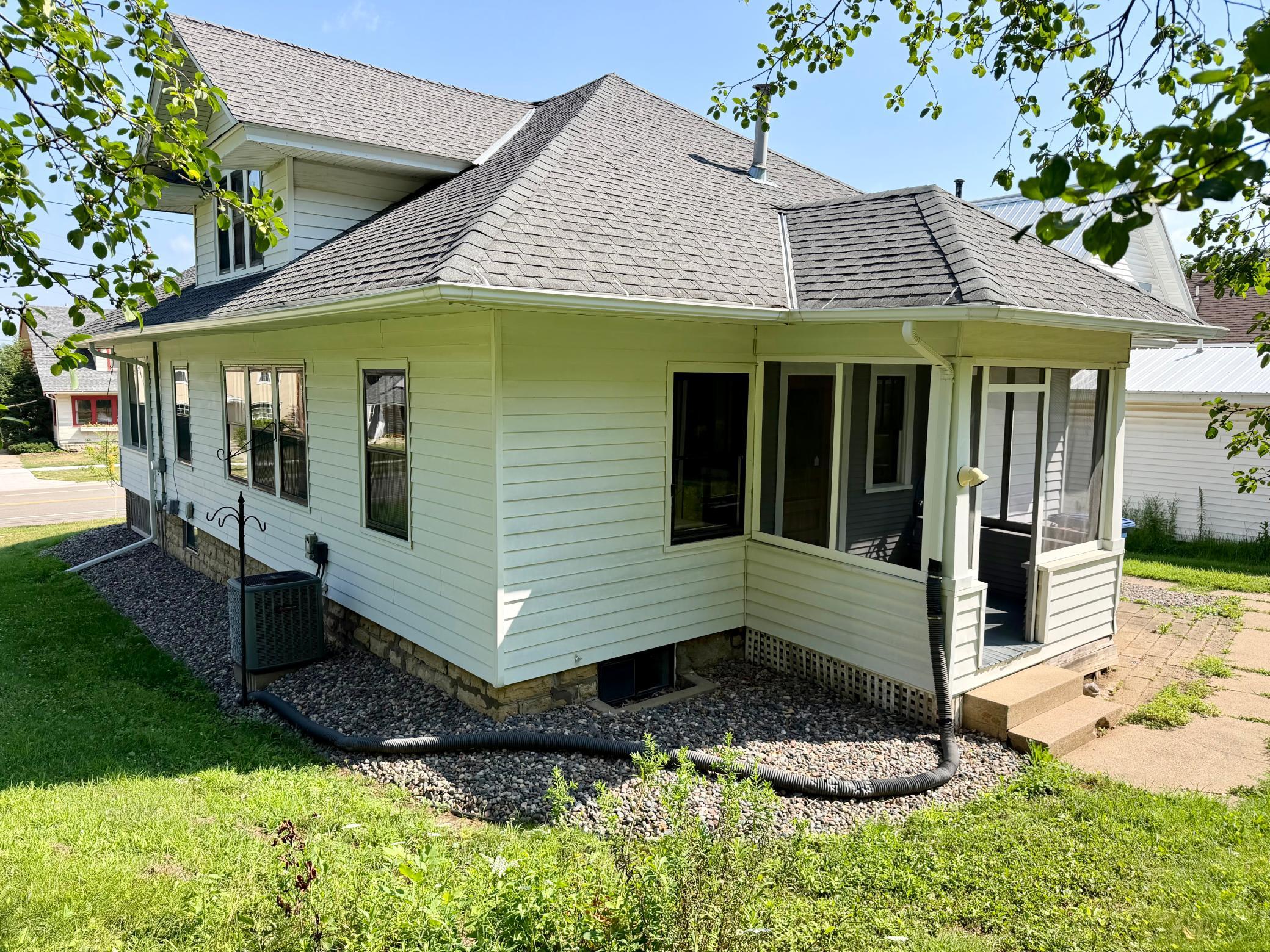 521 East 7th Street Red Wing, MN 55066 - Photo 31 of 35