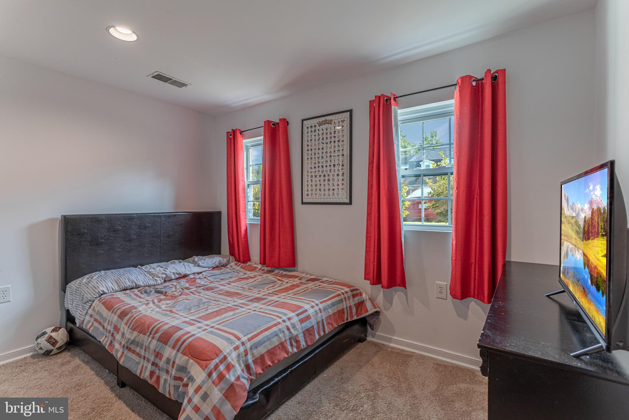 3048 Seminole Road Woodbridge, VA 22192 - Photo 25 of 28 Gallery Image 25