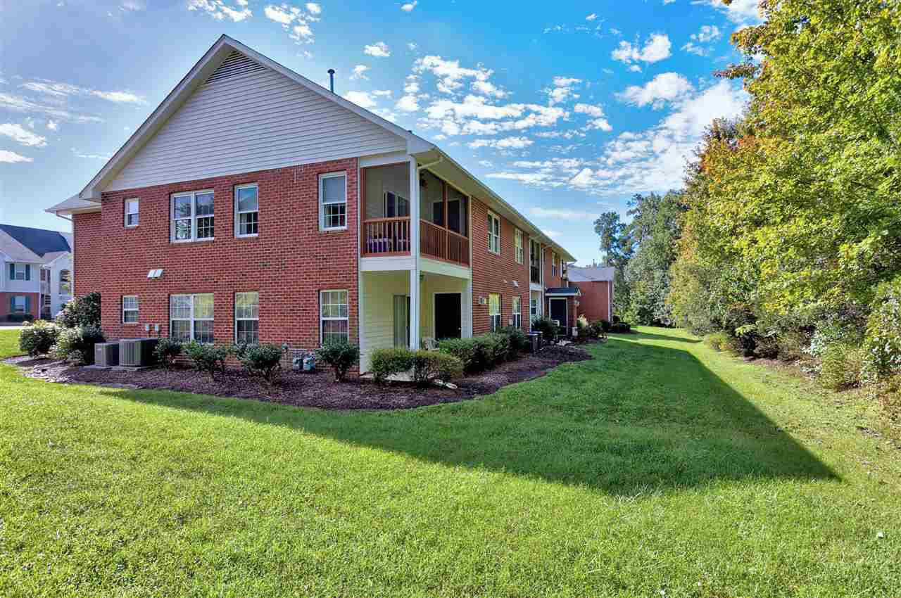 3413 Wellington Ridge Loop, Unit 1ST FLOOR RIGHT Cary, NC 27518 - Photo 23 of 25 Exterior Back