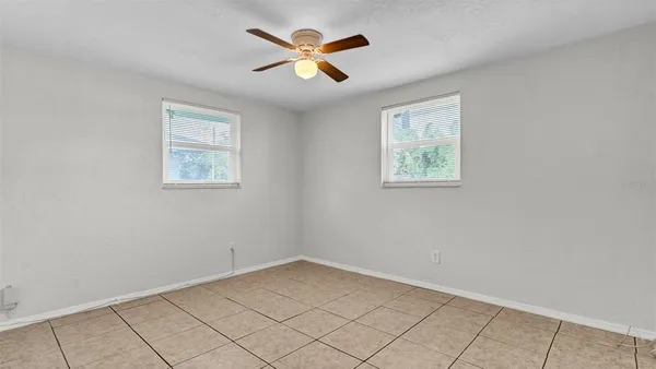 $1,850 | 5526 59th Way North, Unit 1, St. Petersburg, FL 33709