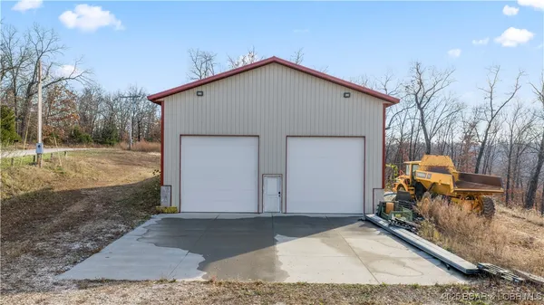 $699,000 | 835 Greenview Drive, Camdenton, MO 65020