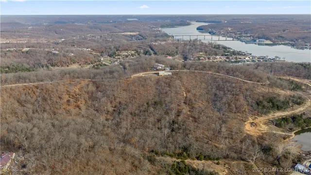 $699,000 | 835 Greenview Drive, Camdenton, MO 65020