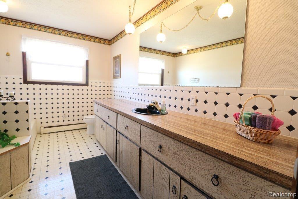 3919 Oak Grove Road North Branch, MI 48461 - Photo 13 of 33 IMG_6056.jpg