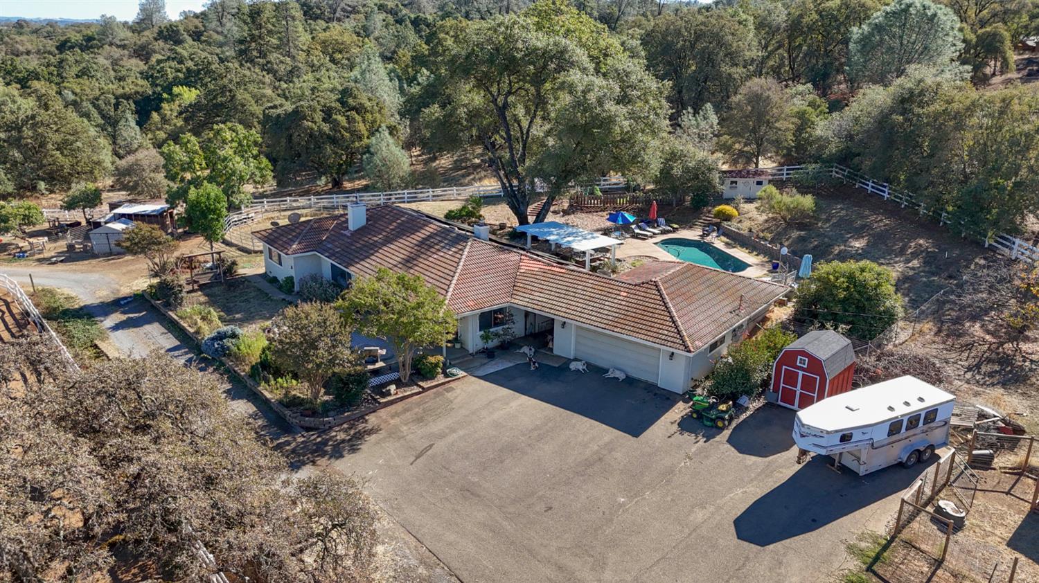 4770 Pedro Hill Road Pilot Hill, CA 95664 - Photo 16 of 87 an outdoor space with patio furniture and garden