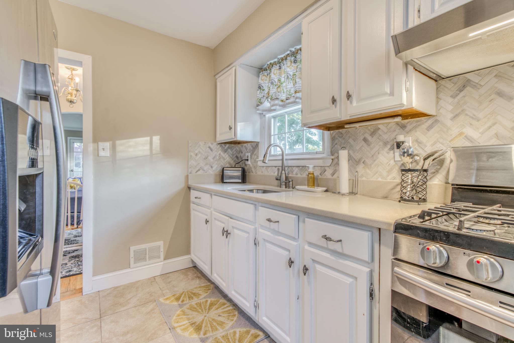 1816 Wendover Road Baltimore, MD 21234 - Photo 13 of 28