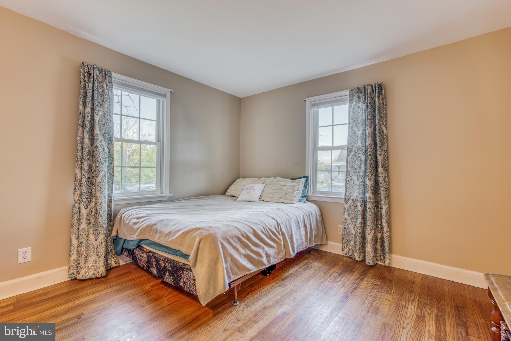 1816 Wendover Road Baltimore, MD 21234 - Photo 14 of 28
