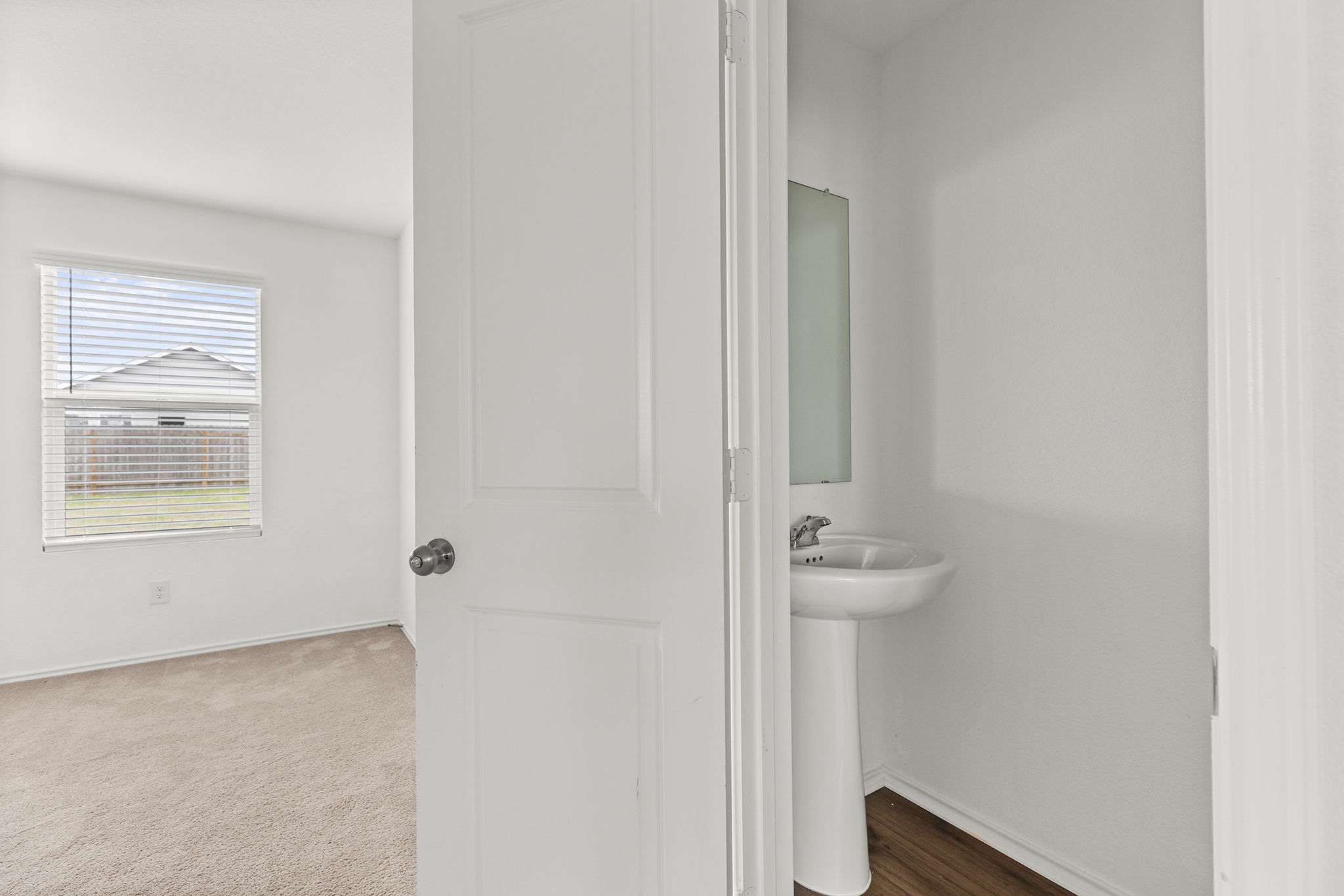 141 Texas Angel Way Jarrell, TX 76537 - Photo 16 of 33 a bathroom with a sink