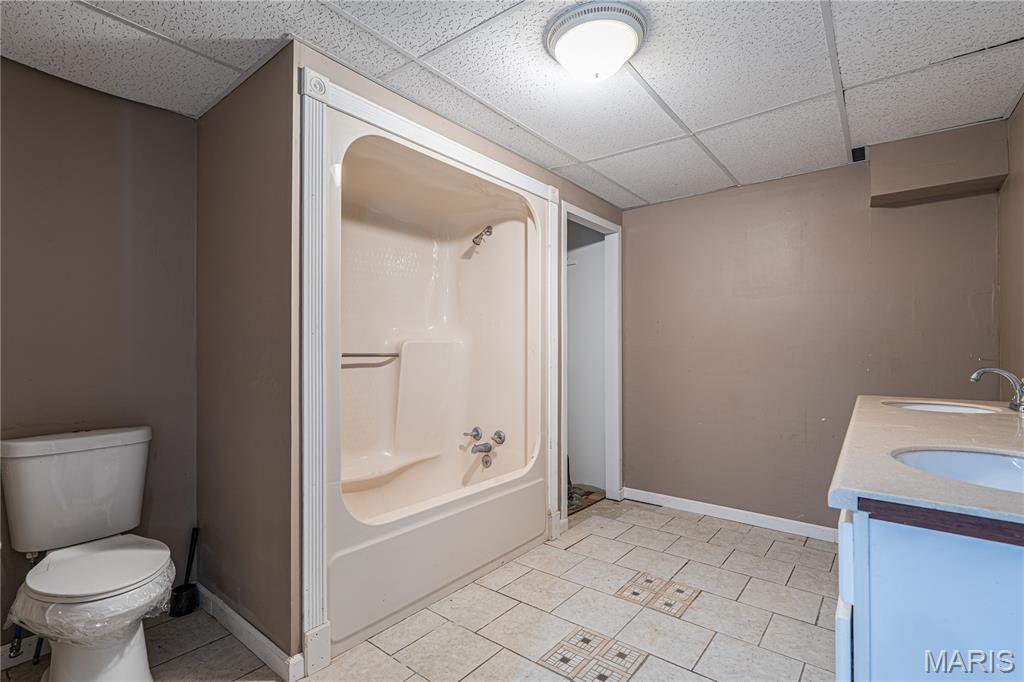 5171 Old Alton Edwardsville Road Edwardsville, IL 62025 - Photo 39 of 73