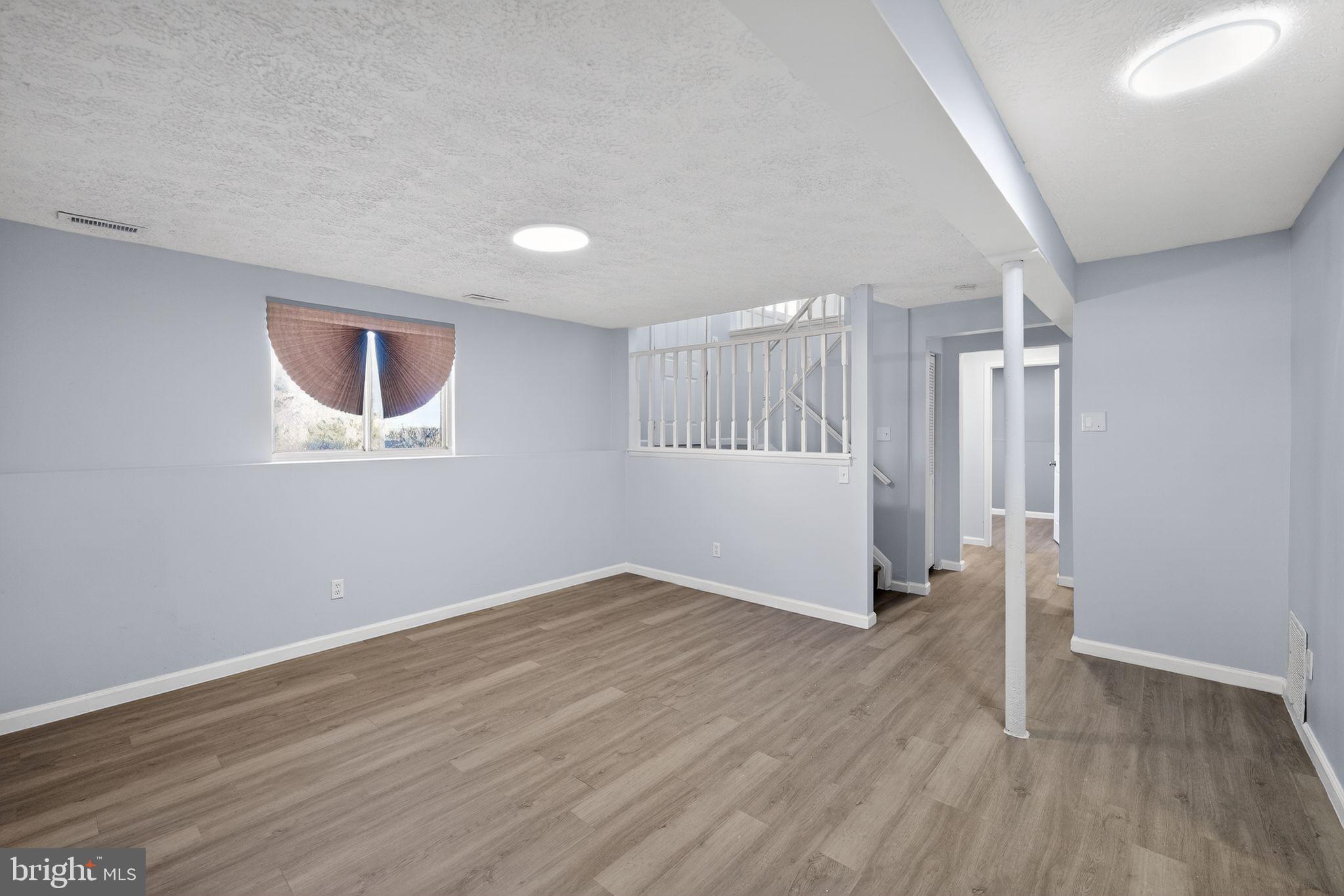 3329 East Joppa Road Baltimore, MD 21234 - Photo 11 of 37