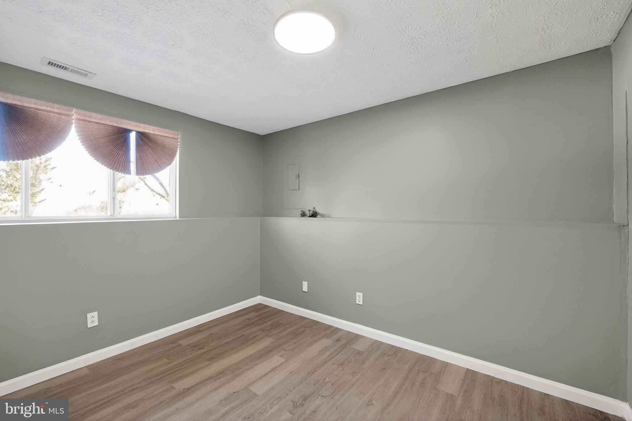 3329 East Joppa Road Baltimore, MD 21234 - Photo 19 of 37