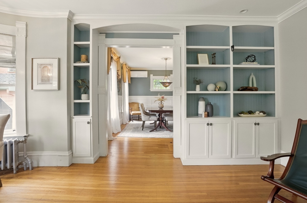 16 Warwick Road Melrose, MA 02176 - Photo 10 of 42 Gallery Image 10