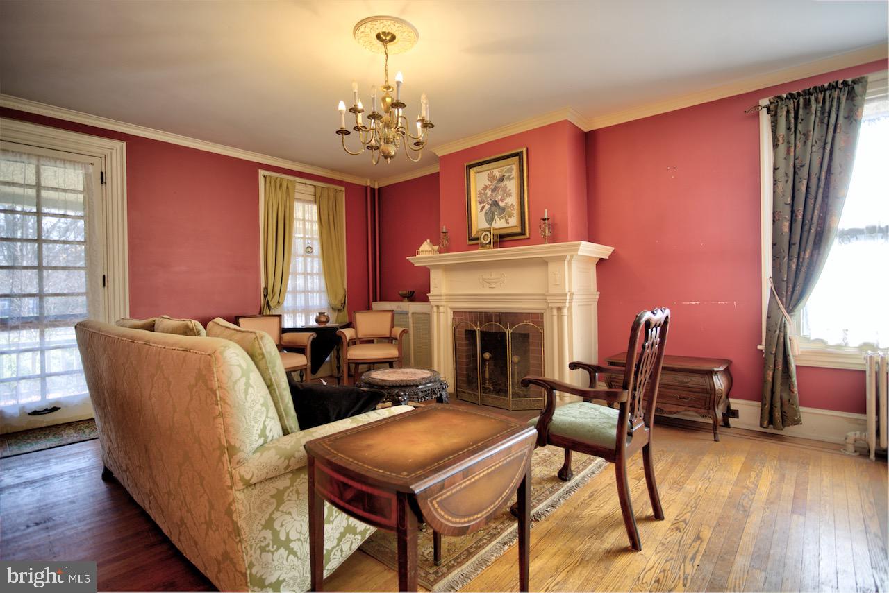 310 Warwick Road Haddonfield, NJ 08033 - Photo 3 of 30 Gallery Image 3