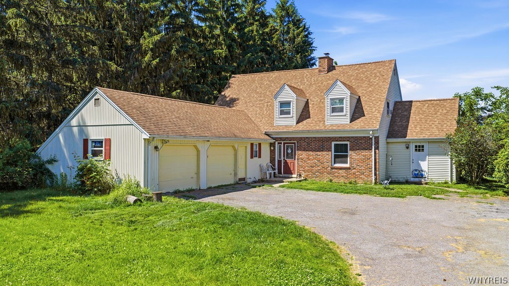1513 Lake Road Youngstown, NY 14174 - Photo 2 of 40