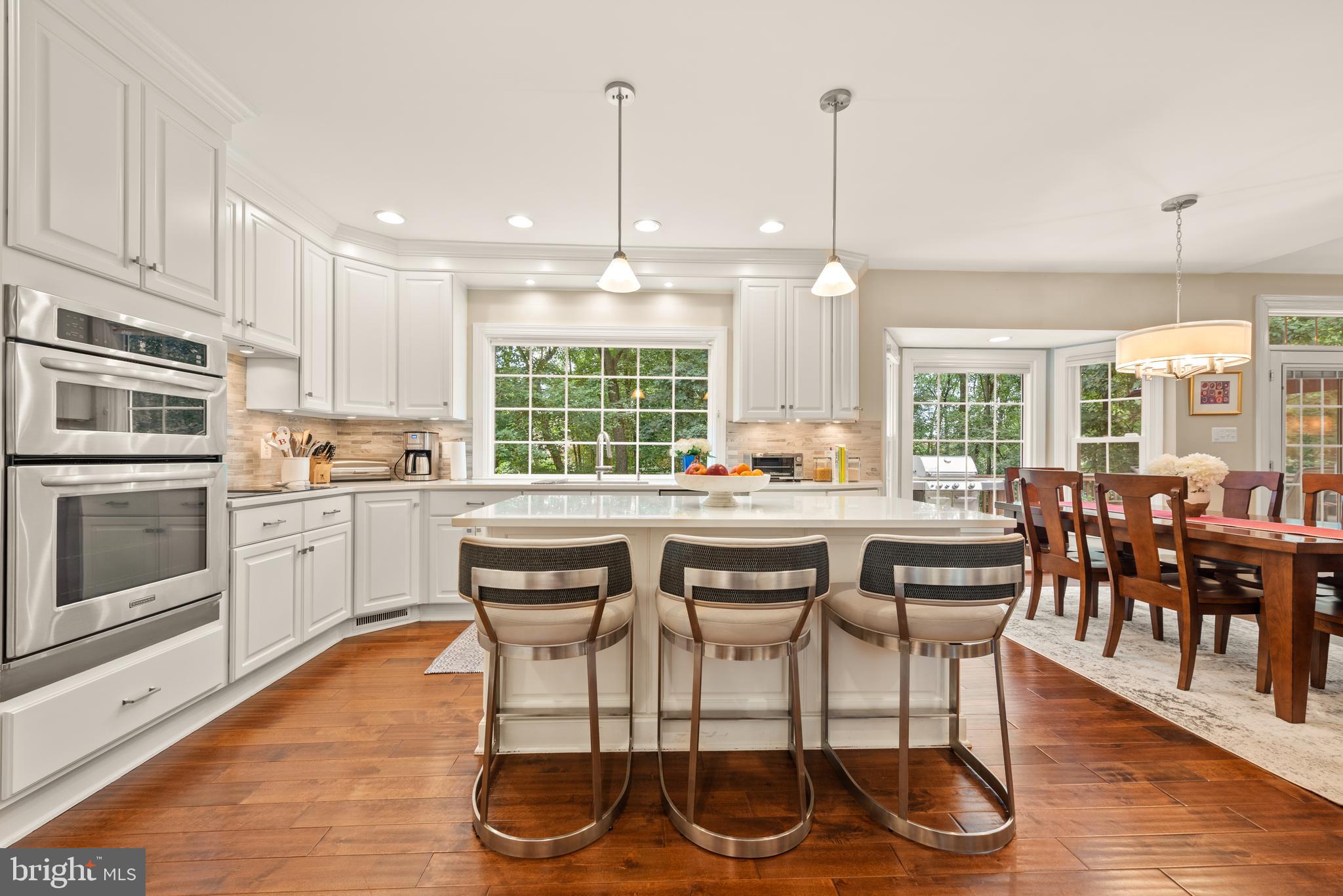 11909 Winstead Lane Reston, VA 20194 - Photo 13 of 60 Gorgeous picture window