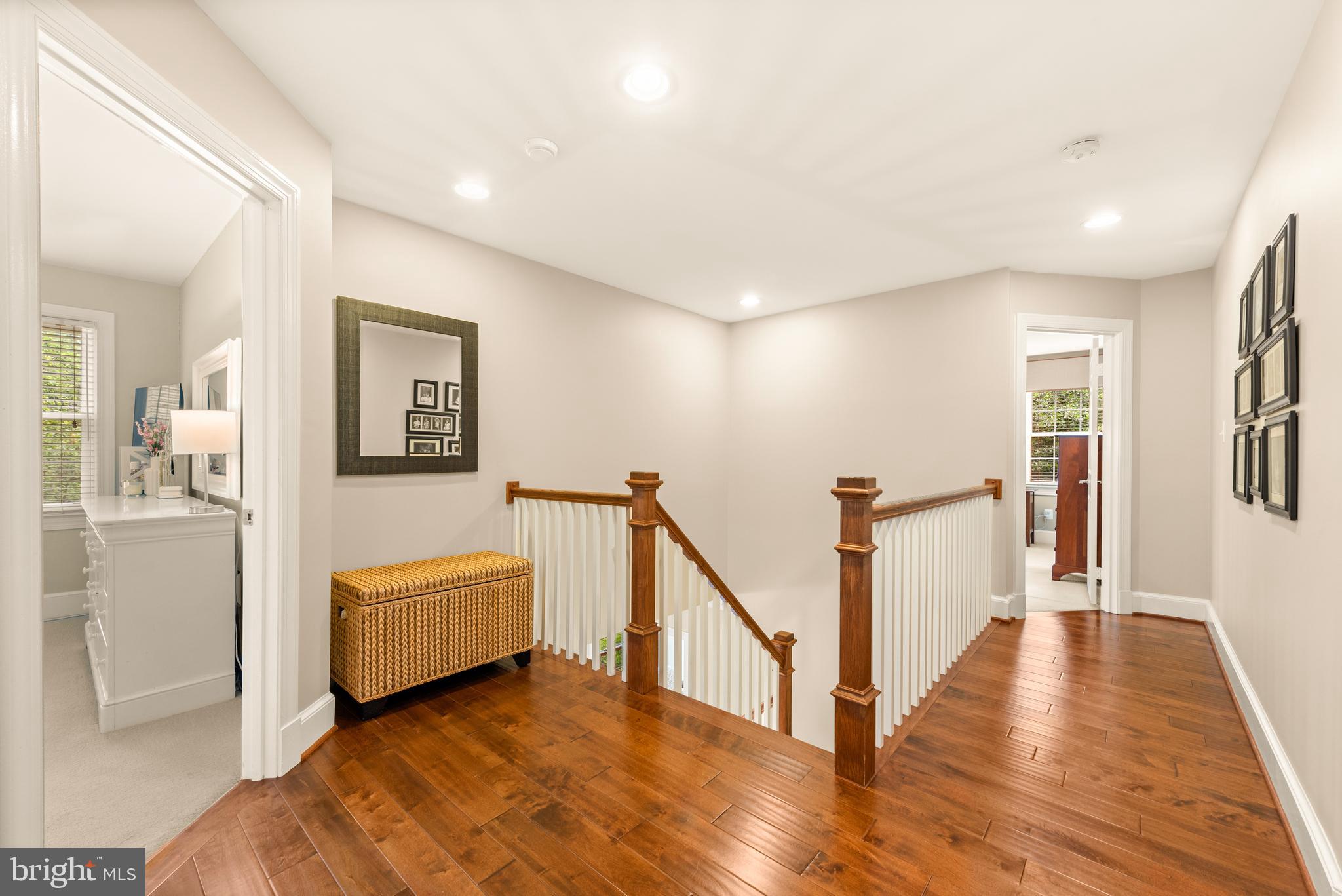 11909 Winstead Lane Reston, VA 20194 - Photo 29 of 60 Spacious upstairs hallway