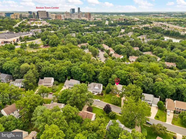 $1,390,000 | 11909 Winstead Lane, Reston, VA 20194