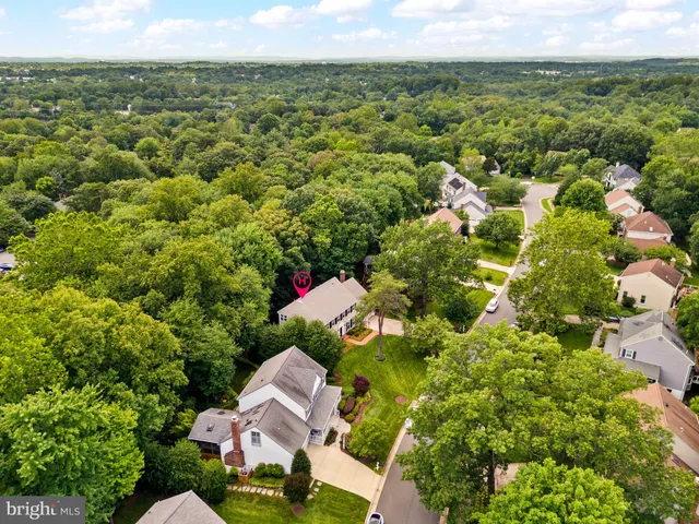 $1,390,000 | 11909 Winstead Lane, Reston, VA 20194