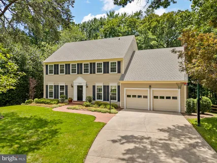 $1,390,000 | 11909 Winstead Lane, Reston, VA 20194