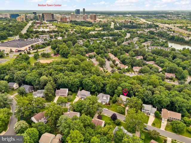 $1,390,000 | 11909 Winstead Lane, Reston, VA 20194