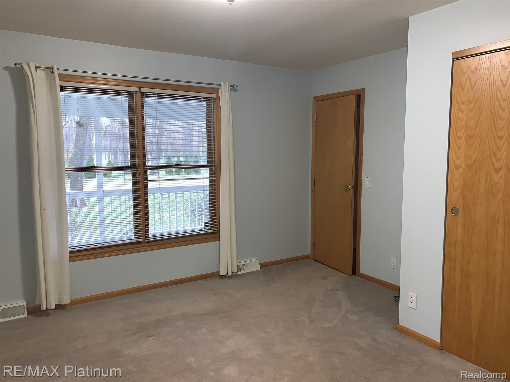 15081 Murray Road Byron, MI 48418 - Photo 20 of 31 IMG_1853.jpg