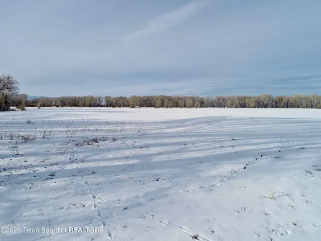 $275,000 | 1234 Dairy Court, Victor, ID 83455