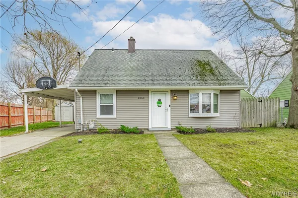$169,900 | 4368 Crescent Drive, Niagara Falls, NY 14305