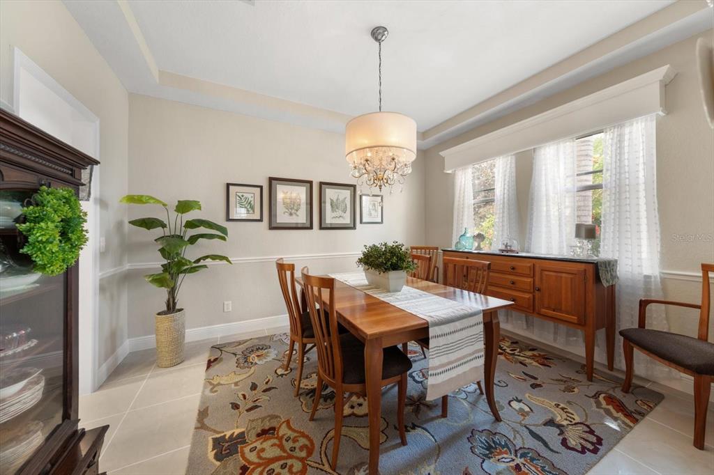 360 Cleveland Avenue Southwest Largo, FL 33770 - Photo 23 of 61