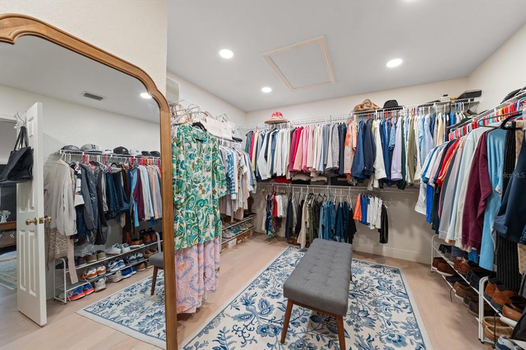 360 Cleveland Avenue Southwest Largo, FL 33770 - Photo 35 of 61