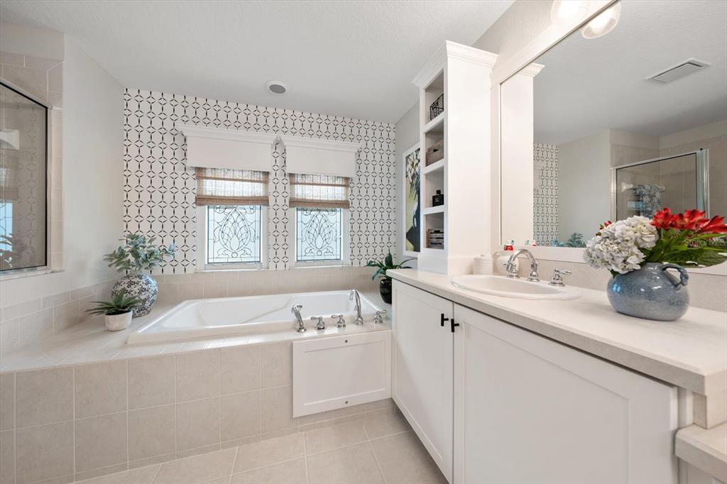 360 Cleveland Avenue Southwest Largo, FL 33770 - Photo 40 of 61