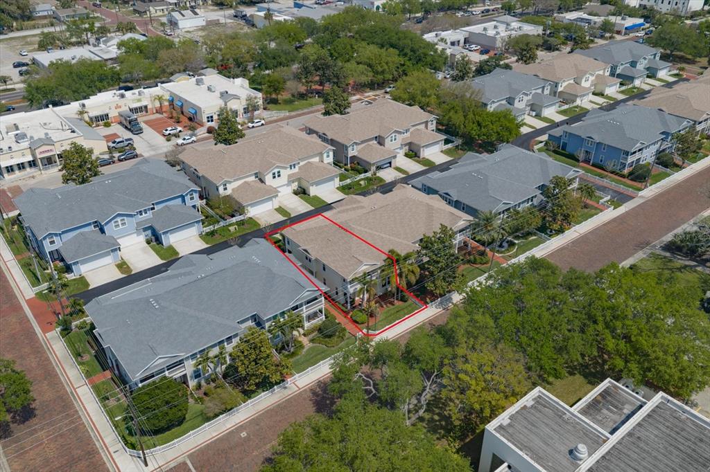 360 Cleveland Avenue Southwest Largo, FL 33770 - Photo 4 of 61