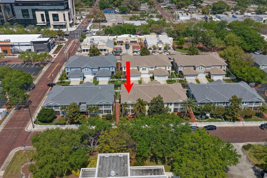 360 Cleveland Avenue Southwest Largo, FL 33770 - Photo 5 of 61