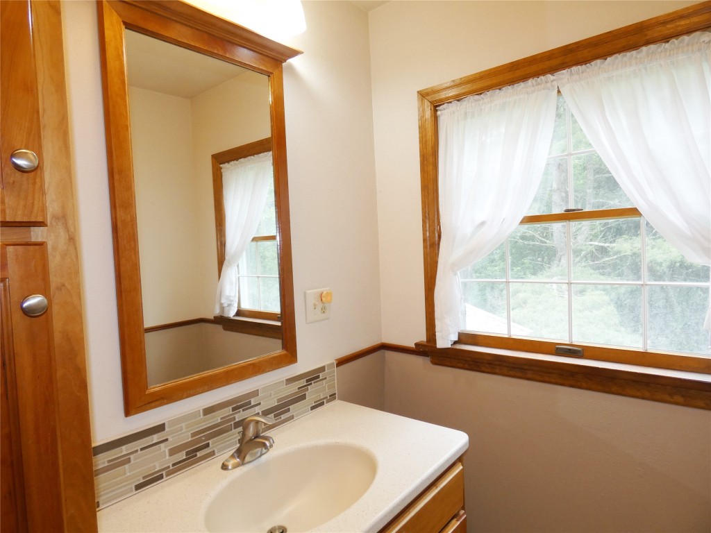 97 West Chenango Road Castle Creek, NY 13744 - Photo 15 of 33 Gallery Image 15