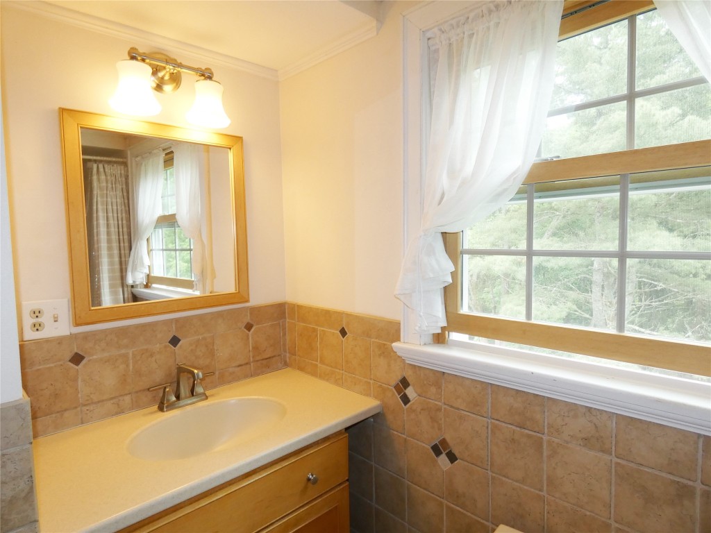 97 West Chenango Road Castle Creek, NY 13744 - Photo 17 of 33 Gallery Image 17