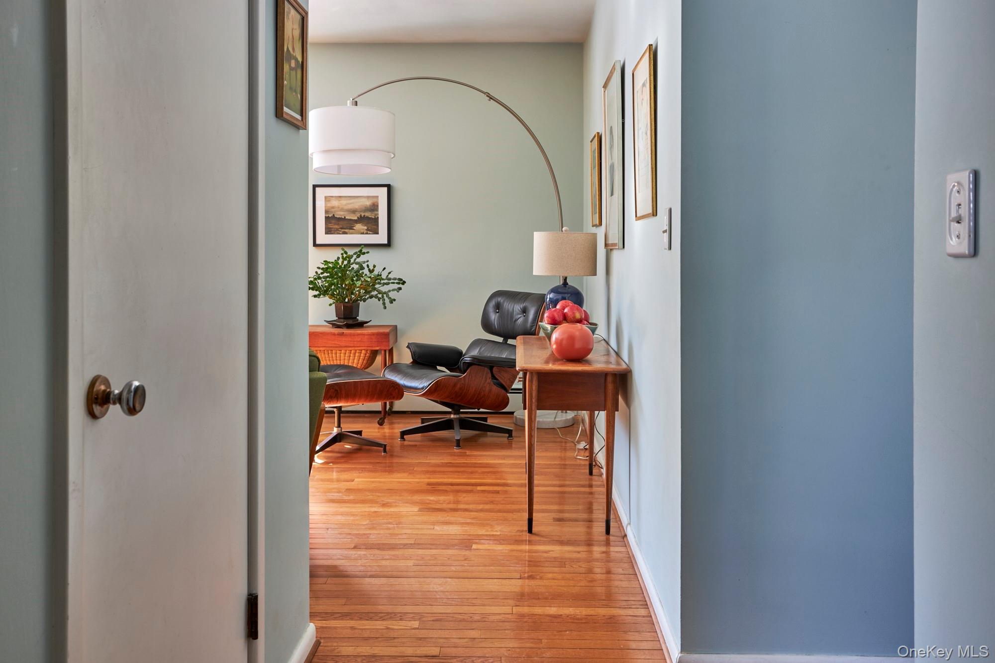 41 Trinity Place Rhinebeck, NY 12572 - Photo 3 of 19