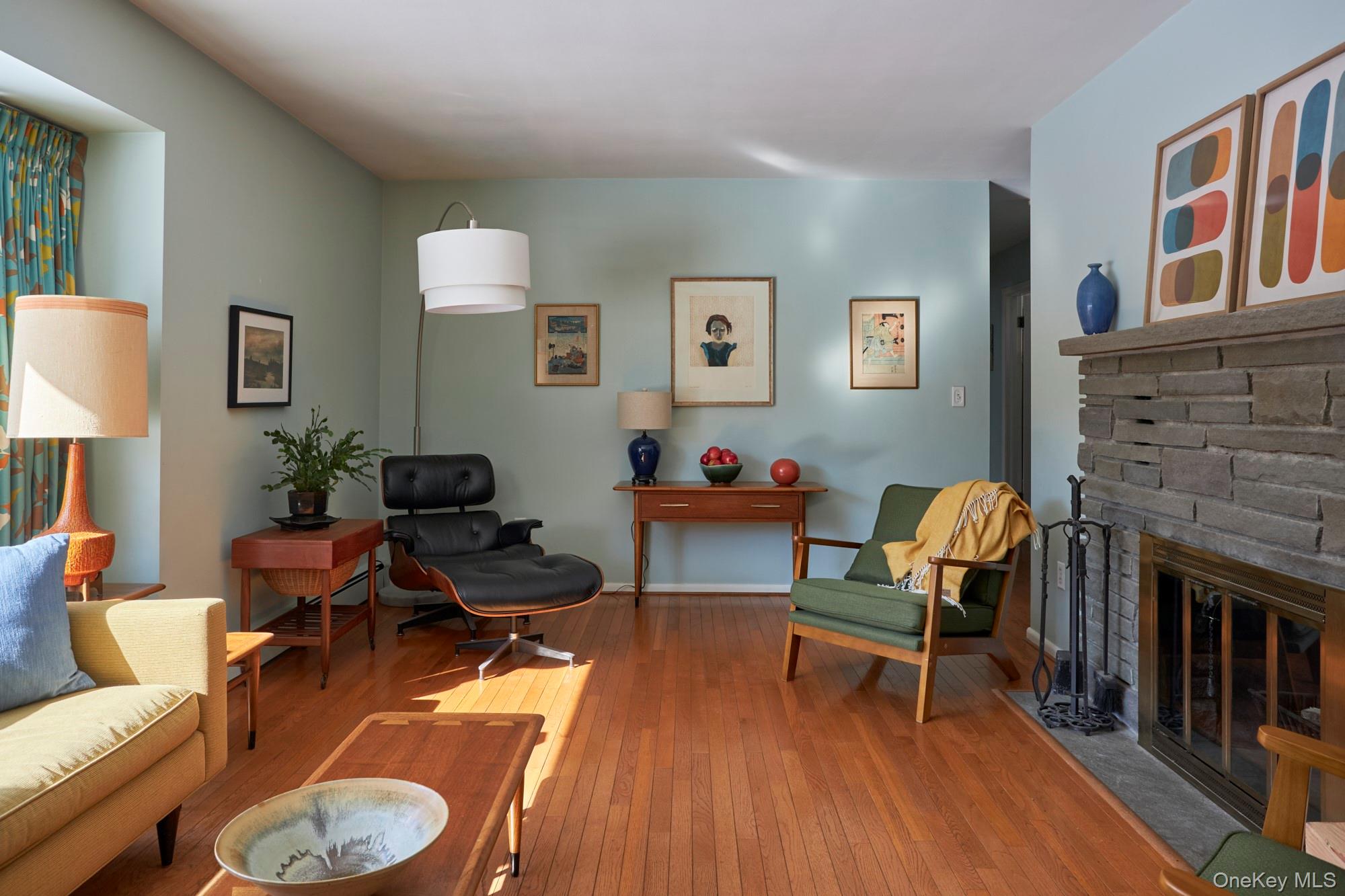 41 Trinity Place Rhinebeck, NY 12572 - Photo 4 of 19